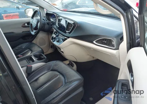 2018 Chrysler Pacifica Touring L from USA, damaged, VIN 2C4RC1BG4JR353508